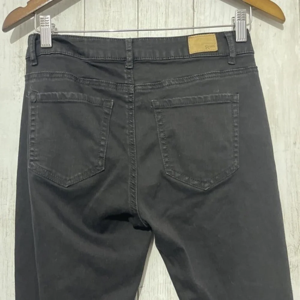 R1893‎ Roebuck & Co Skinny Crop Black Jeans Women Size 6